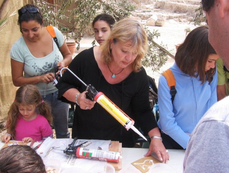 פעילות עם הילדים בגן הלאומי - ציפורי 2008